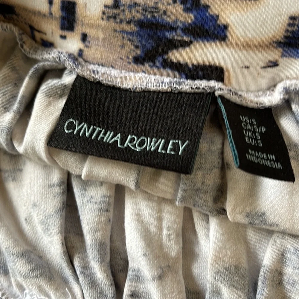 Long skirt with pleats front and back - Picture 6 of 8